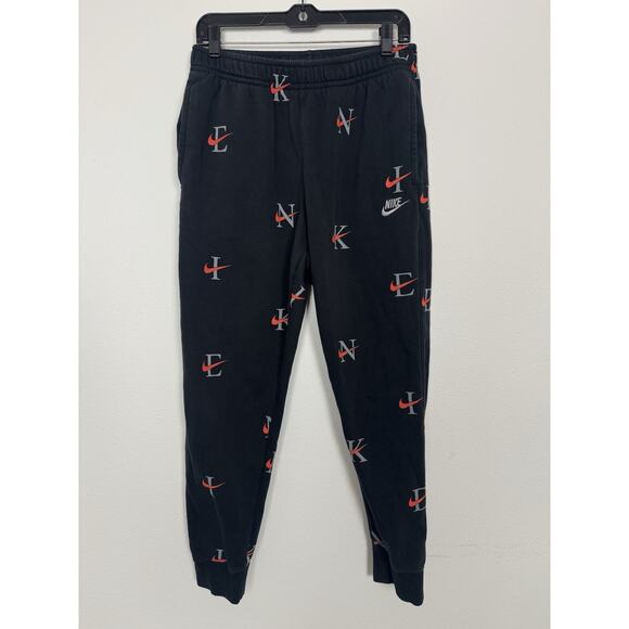 Nike Club Fleece Jogger Mens Medium Drawstring All Over Print Logo Pants - Picture 1 of 12